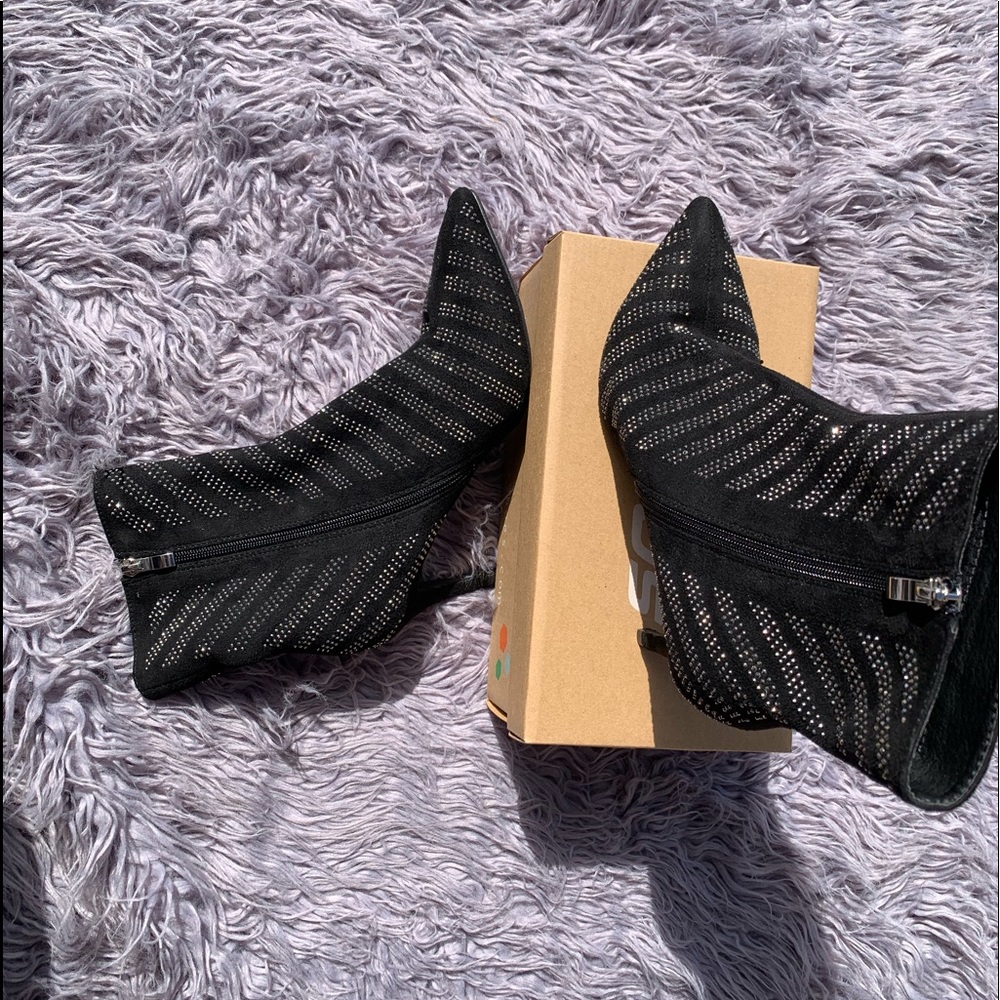 Rue 21 boot heels